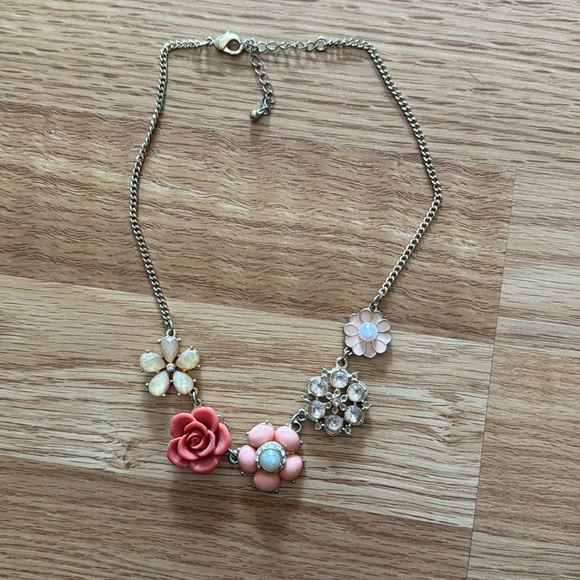 Statement Necklace Bundle: includes 11 necklaces! - Picture 6 of 12